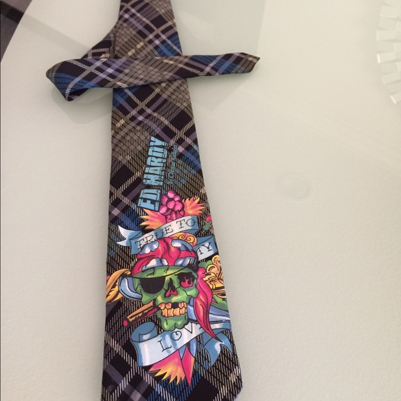 Rare designer Ed Hardy Tie skull plaid vintage Tie - Picture 2 of 7